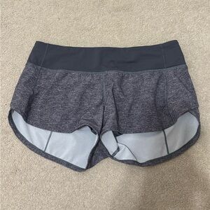 Lululemon speed up short size 6 euc